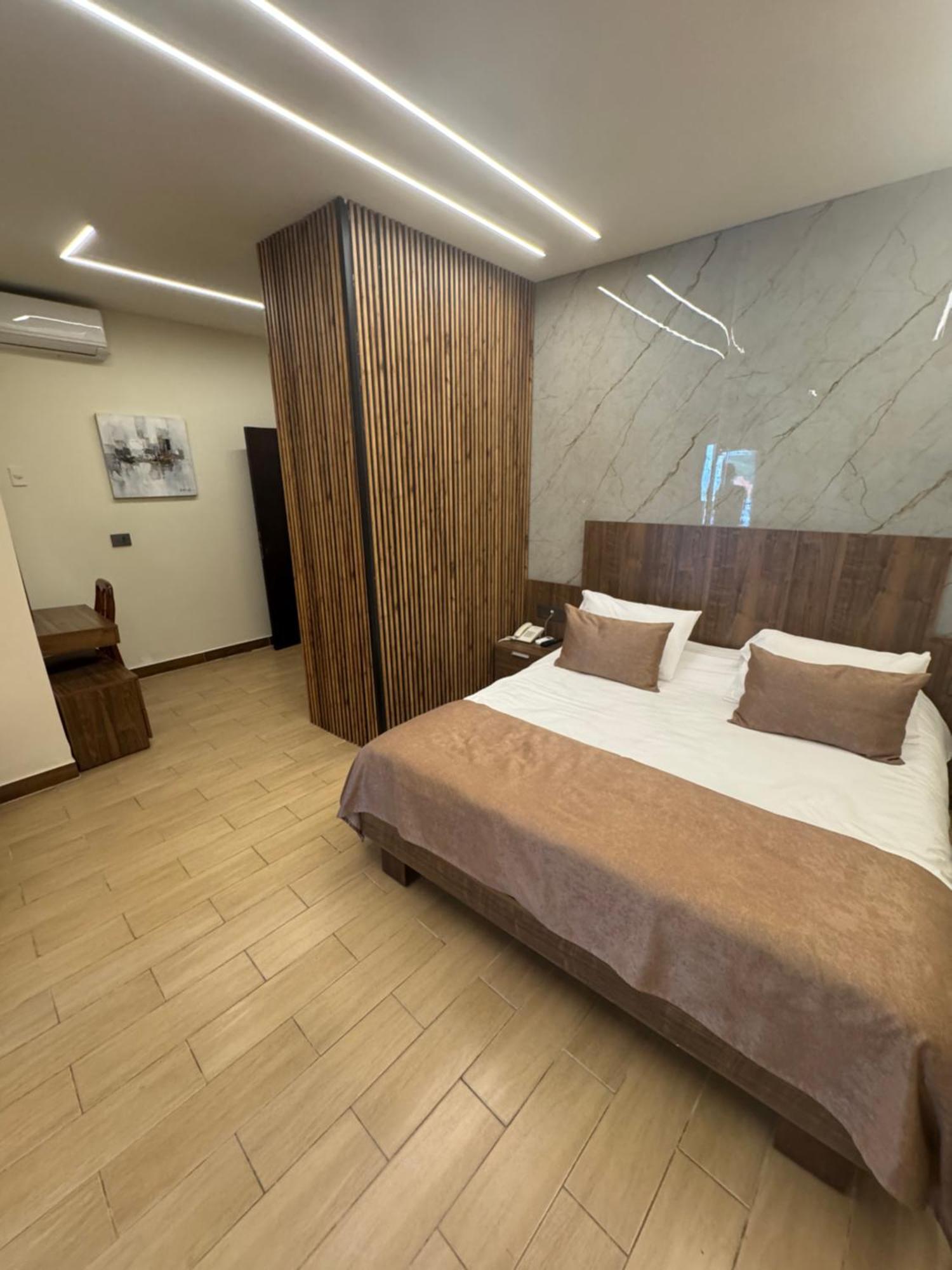 Lamedina Hotel & Resort Джуния Екстериор снимка