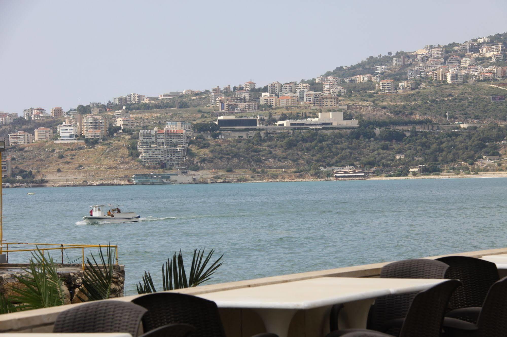 Lamedina Hotel & Resort Джуния Екстериор снимка