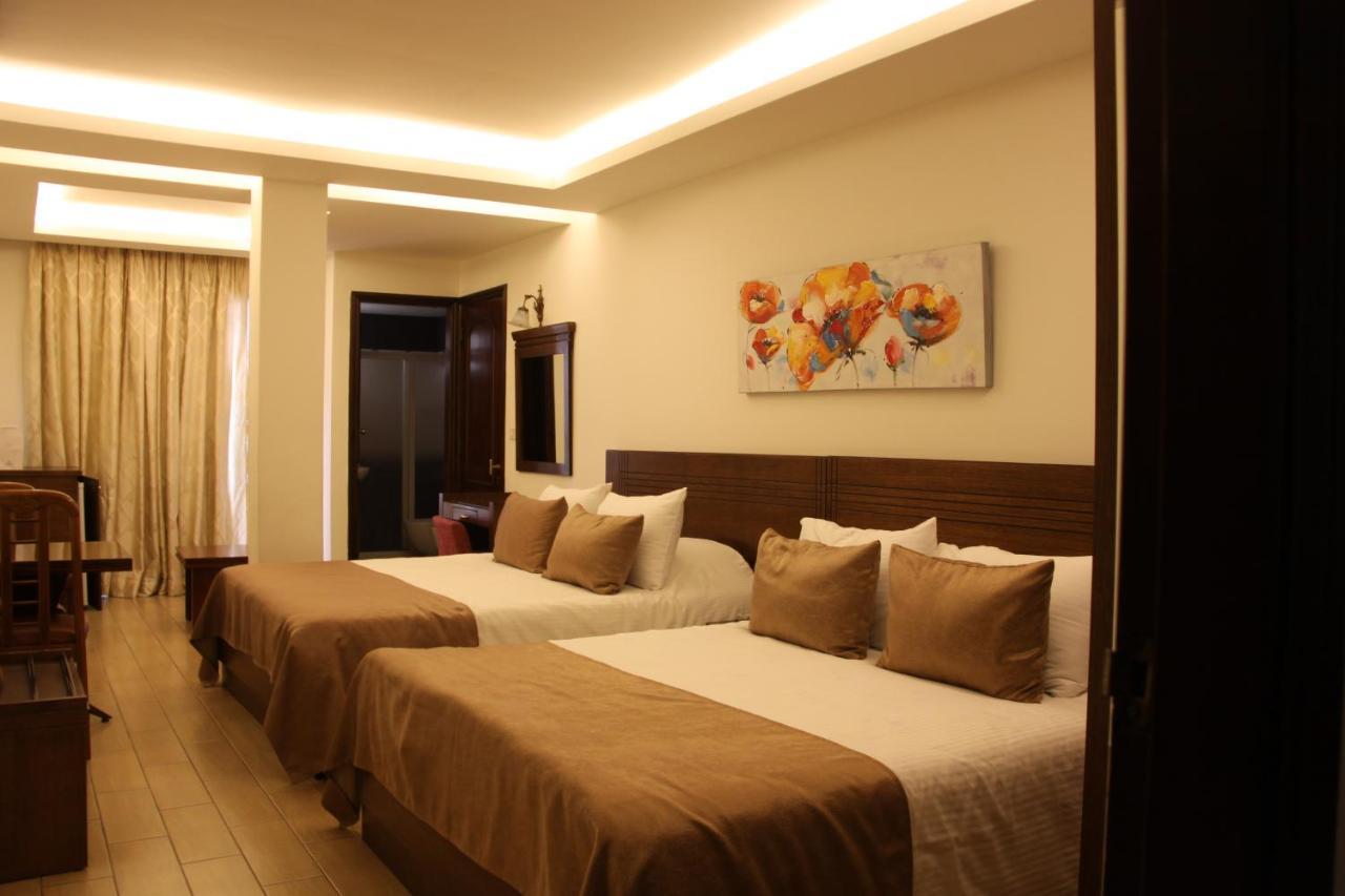 Lamedina Hotel & Resort Джуния Екстериор снимка